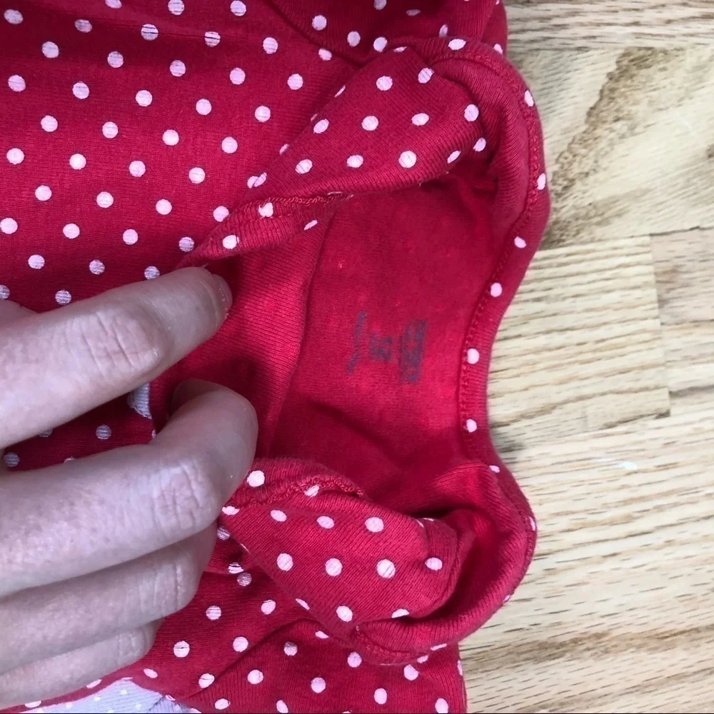12 month 4 Pack of Onesies Carter’s Garanimals